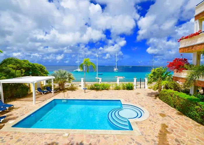 Playa Lechi Oceanfront